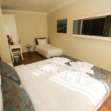 Venue Old Hotel 2*